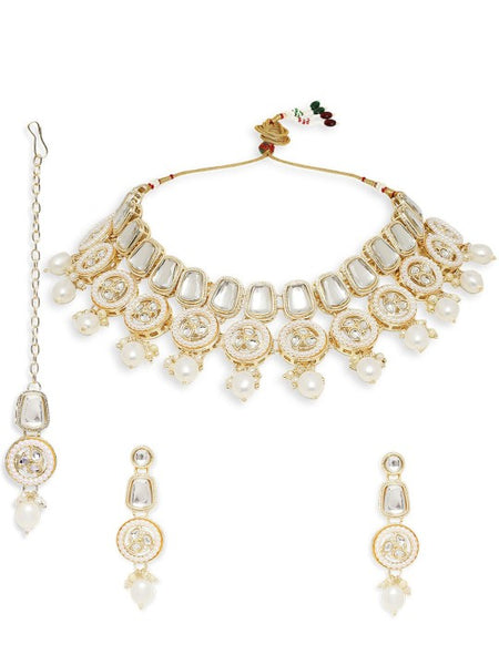 Kundan Jewelry Set With Maangtikka VitansEthnics