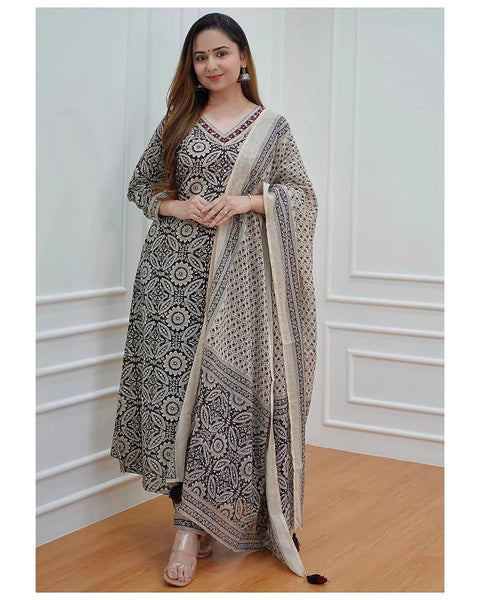 Women Floral Printed Straight Kurta and Pant Set with Dupatta, Indian Suit Sets VitansEthnics