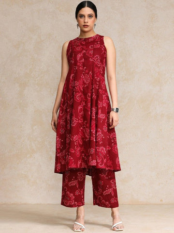 Women Ethnic Motifs Printed Regular Pure Cotton Kurta with Trousers VitansEthnics