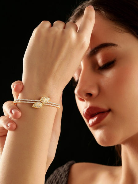 Gold Plated Stainless Steel Tarnish-Free Waterproof Chunky Heart Charm Bracelet (Copy) VitansEthnics
