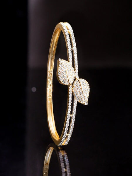 Gold Plated Stainless Steel Tarnish-Free Waterproof Chunky Heart Charm Bracelet (Copy) VitansEthnics