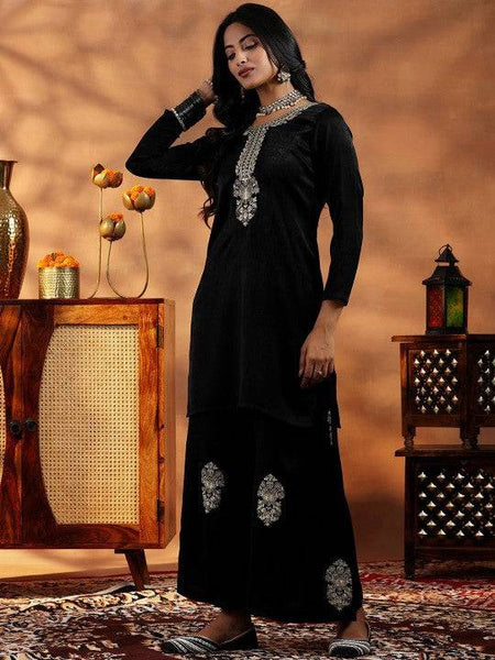 Women Indo Western Floral Embroidered Sequinned Tunic With Palazzos Ethnic Co-Ords Set VitansEthnics