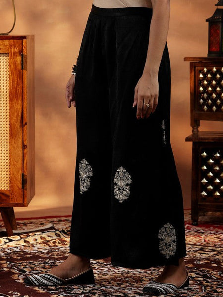 Women Indo Western Floral Embroidered Sequinned Tunic With Palazzos Ethnic Co-Ords Set VitansEthnics