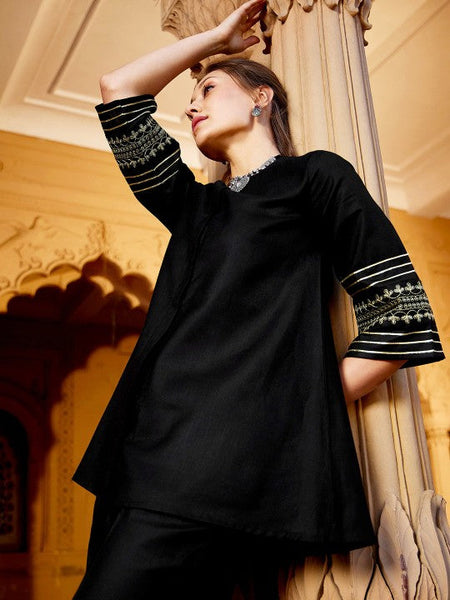 Women Floral Embroidered Top & Trousers Co-ords Set VitansEthnics