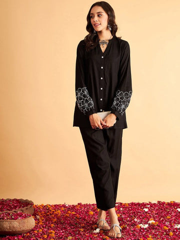 Women Floral Embroidered Shirt-Collar Shirt & Trousers Co-ords Set VitansEthnics