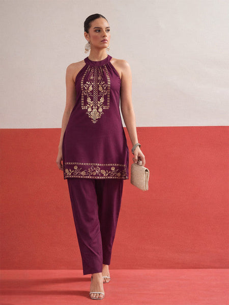 Women Ethnic Motifs Embroidered Regular Thread Work Kurta with Trousers Co-ords Set VitansEthnics