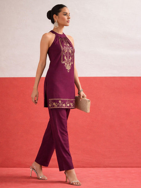Women Ethnic Motifs Embroidered Regular Thread Work Kurta with Trousers Co-ords Set VitansEthnics