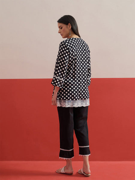 Women Printed Regular Thread Work Kurti with Trousers Co-ords Set VitansEthnics
