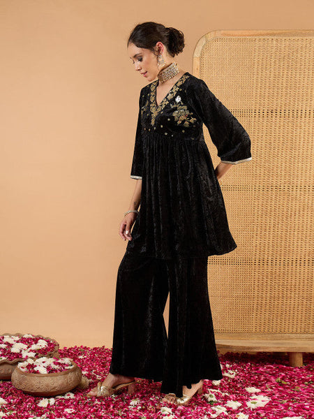Women Ethnic Motifs Embroidered Tiered Mirror Work Kurti with Palazzos VitansEthnics