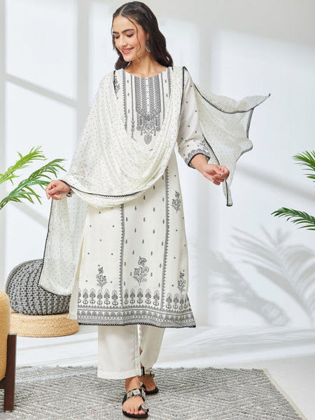 Women Floral Printed Regular Gotta Patti Kurta with Trousers & With Dupatta VitansEthnics