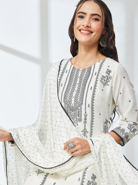 Women Floral Printed Regular Gotta Patti Kurta with Trousers & With Dupatta VitansEthnics