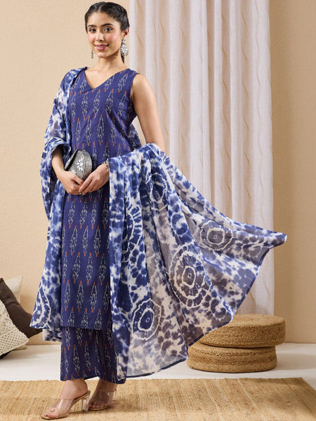Women Printed Regular Pure Cotton Kurta with Trousers & With Dupatta VitansEthnics