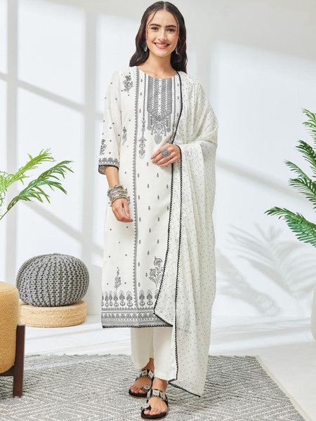 Women Floral Printed Regular Gotta Patti Kurta with Trousers & With Dupatta VitansEthnics