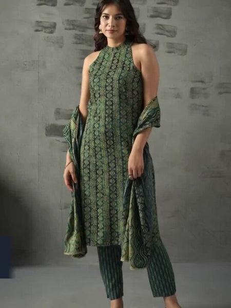 Women Floral Printed Halter Neck Straight Kurta with Trousers & Dupatta Set VitansEthnics