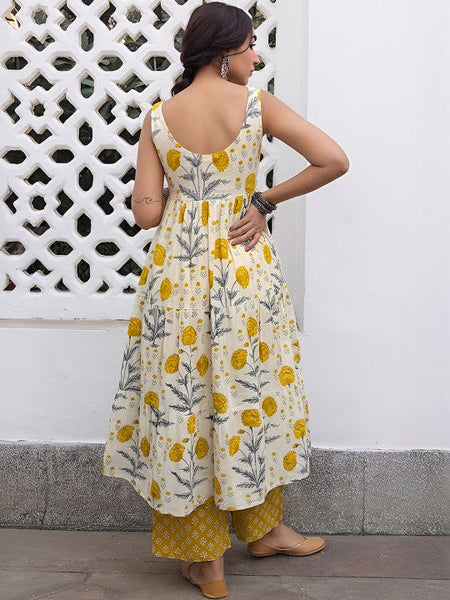 Women Off White Pure Cotton Floral Printed Tiered Kurta Pant Set VitansEthnics
