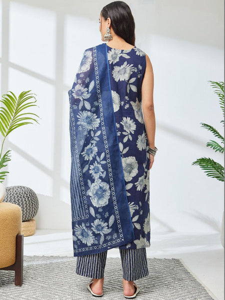 Women Floral Printed Regular Pure Cotton Kurta with Trousers & With Dupatta VitansEthnics