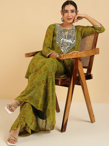 Women Ethnic Motifs Printed Kurta with Sharara Set VitansEthnics
