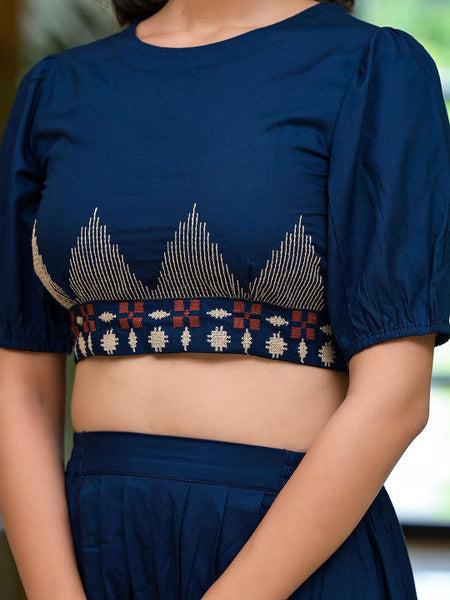 Women Geometric Thread Embroidered Top With Dhoti Pants Co-ords Set VitansEthnics