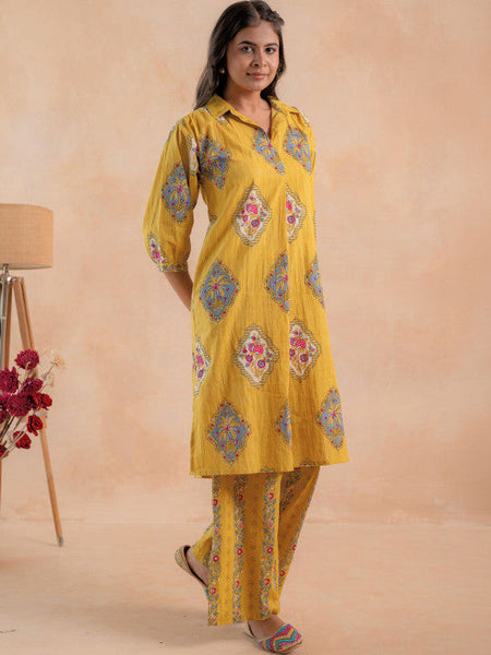 Women Ethnic Motifs Printed Regular Pure Cotton Kurta with Palazzos VitansEthnics