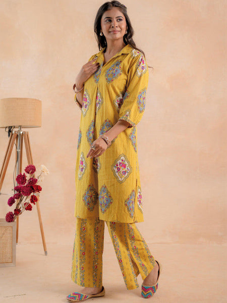 Women Ethnic Motifs Printed Regular Pure Cotton Kurta with Palazzos VitansEthnics