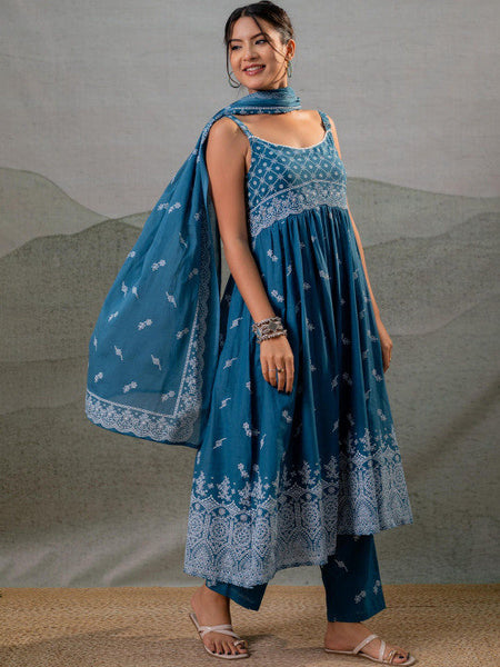 Women Ethnic Motifs Embroidered Empire Thread Work Pure Cotton Kurta with Trousers & With Dupatta VitansEthnics