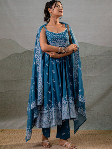 Women Ethnic Motifs Embroidered Empire Thread Work Pure Cotton Kurta with Trousers & With Dupatta VitansEthnics