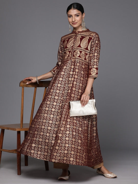 Copy of Women Off-White & Golden Printed Anarkali Kurta VitansEthnics