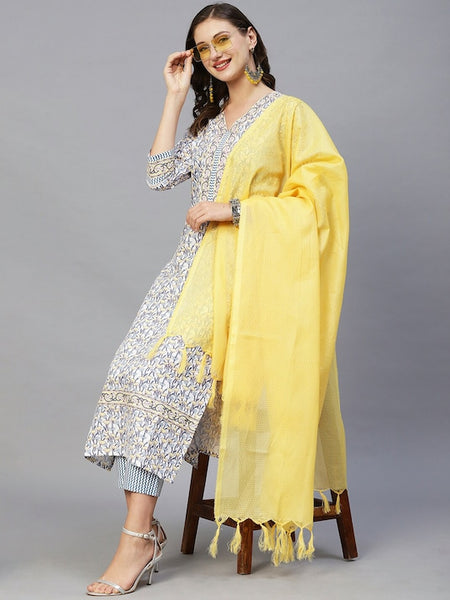 Copy of Women Floral Printed Pure Cotton Straight Kurta with Patiala & With Dupatta VitansEthnics