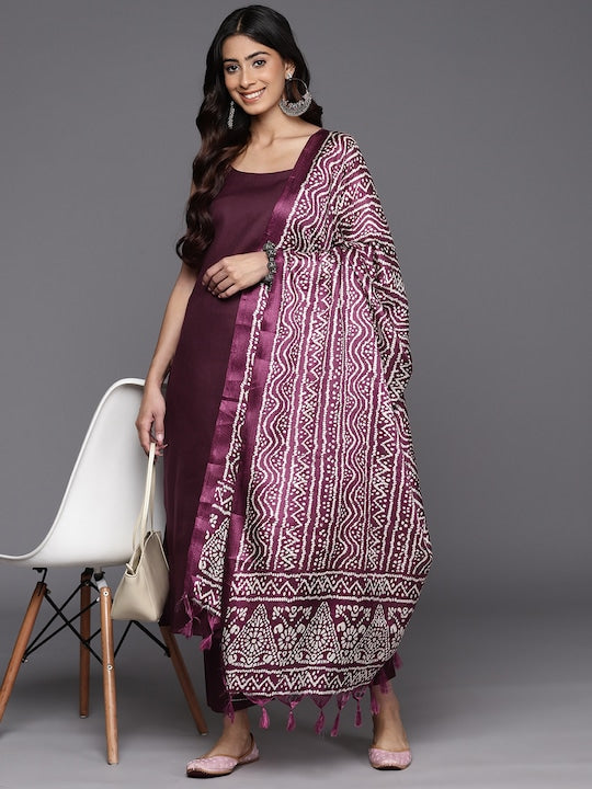 Copy of Women Ethnic Motifs Embroidered Thread Work Pure Cotton Kurta Set VitansEthnics