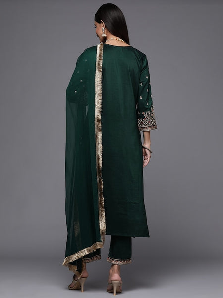 Copy of Women Solid Silk Blend Hyper Texture Kurta Set VitansEthnics