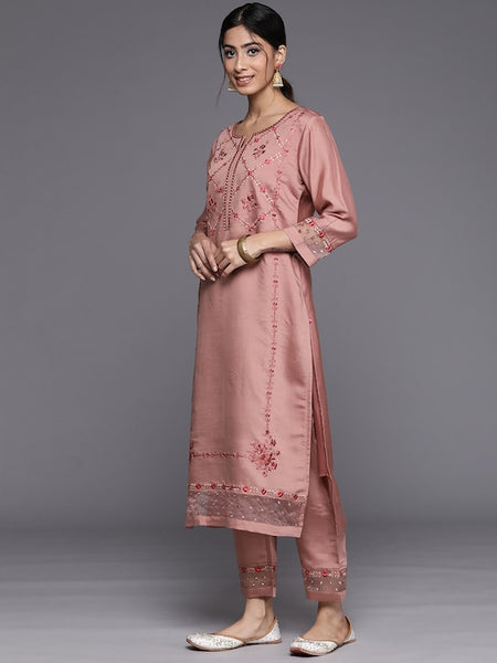 Copy of Women Ethnic Motifs Embroidered Thread Work Pure Cotton Kurta Set VitansEthnics