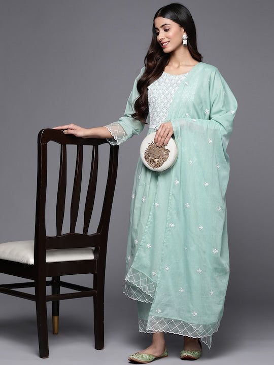 Copy of Women Ethnic Motifs Embroidered Thread Work Pure Cotton Kurta Set VitansEthnics