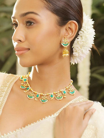 Women Gold Plated Turquoise Beaded & Kundan Stone Studded Traditional Jewellery Set VitansEthnics