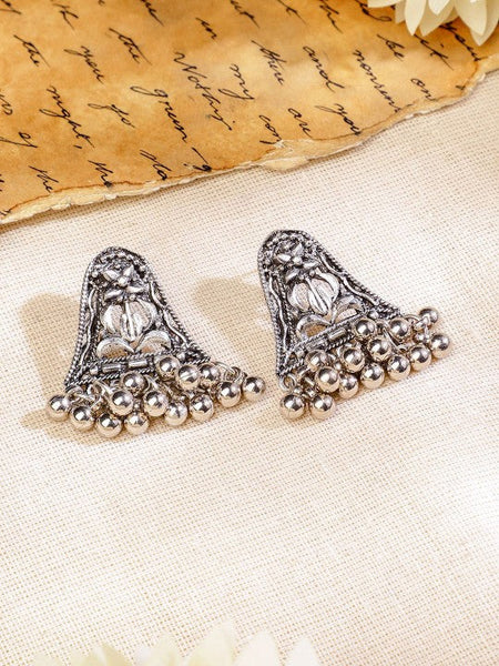 Women Silver-Plated Cubic Zirconia-Studded & Beaded Traditional Jewellery Set VitansEthnics