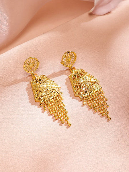 Women Gold-Plated Mesh Chain Cascading Fringe Statement Jewellery Set VitansEthnics