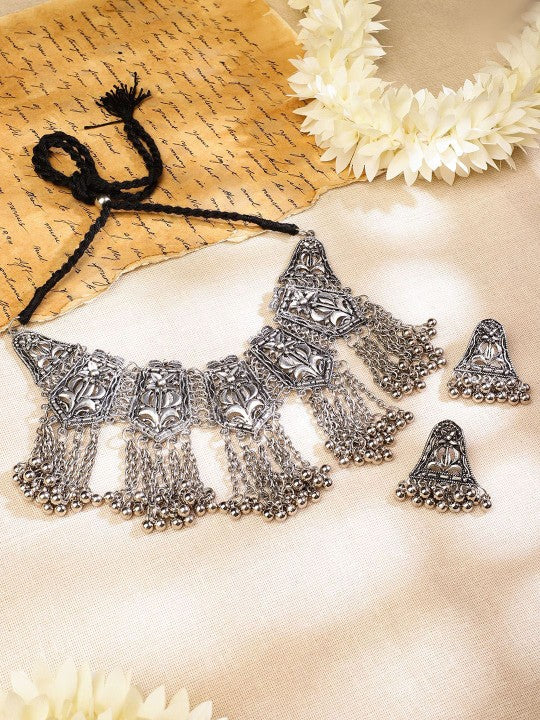 Women Silver-Plated Cubic Zirconia-Studded & Beaded Traditional Jewellery Set VitansEthnics