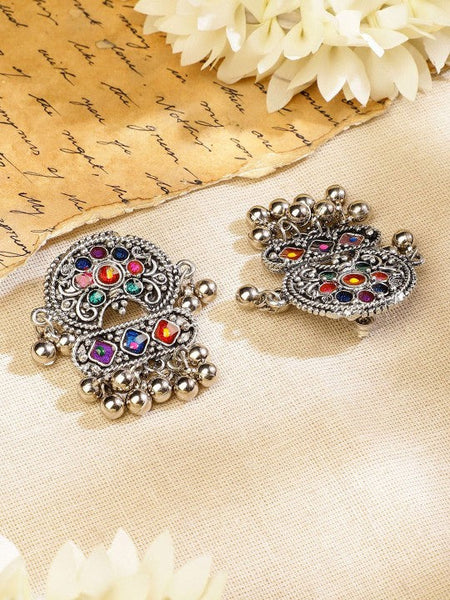Women Silver-Plated Cubic Zirconia-Studded & Beaded Jewellery Set VitansEthnics
