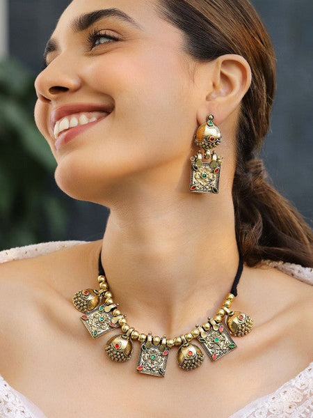 Women Gold-Plated Cubic Zirconia-Studded & Beaded Traditional Jewellery Set VitansEthnics
