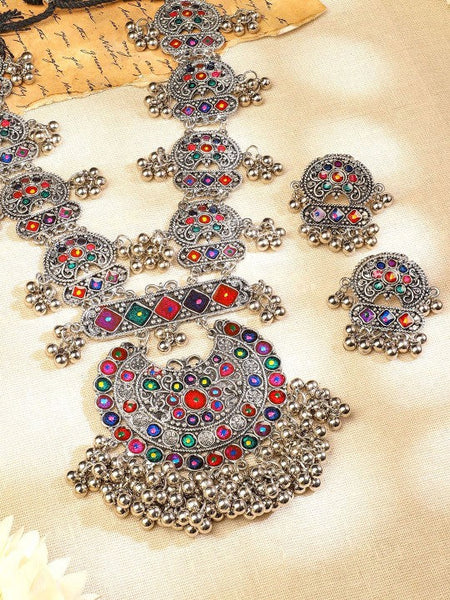 Women Silver-Plated Cubic Zirconia-Studded & Beaded Jewellery Set VitansEthnics