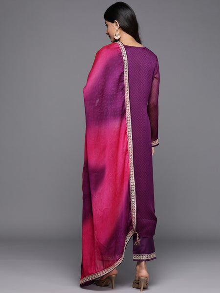 Women Floral Printed Kurta With Trousers & Dupatta Set