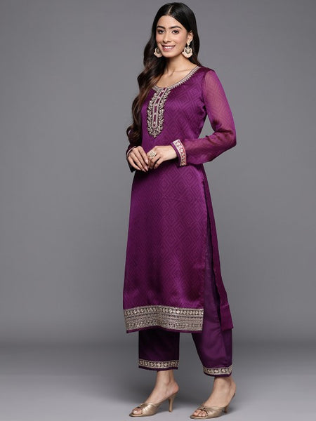 Women Floral Printed Kurta With Trousers & Dupatta Set