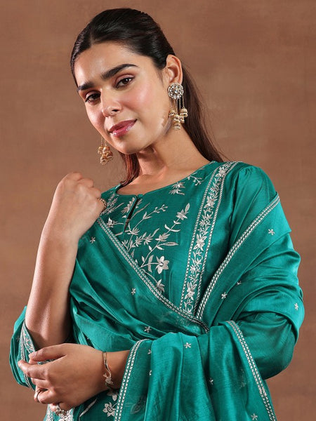 Floral Embroidered Chanderi Silk Kurta With Trousers & Dupatta Set