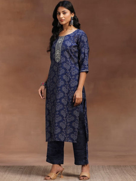 Women Blue Floral embroidered Zari Kurta With Trousers & Dupatta