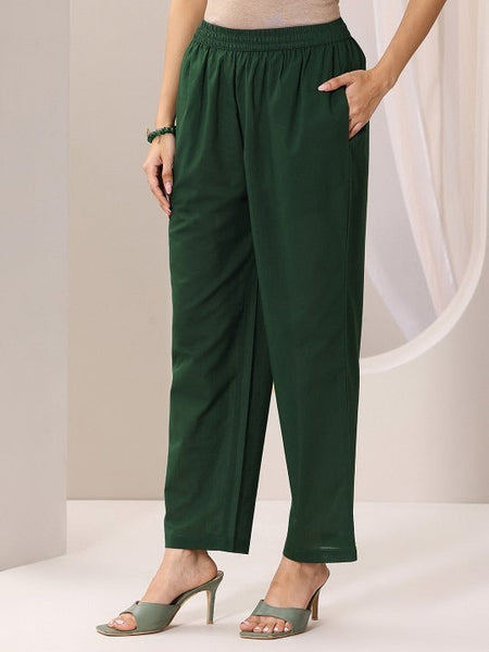 Women Bandhani Printed Thread Work Straight Kurta With Trousers & Dupatta VitansEthnics