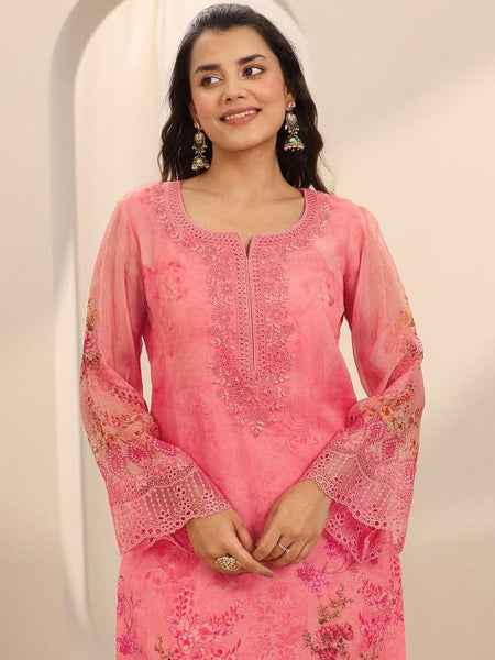 Women Floral Printed Regular Beads and Stones Kurta with Trousers & With Dupatta VitansEthnics