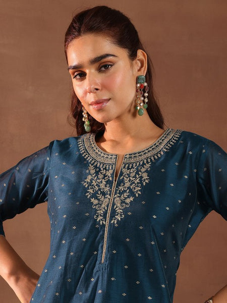 Floral Embroidered Thread Work Chanderi Silk Straight Kurta with Trousers & Dupatta Set