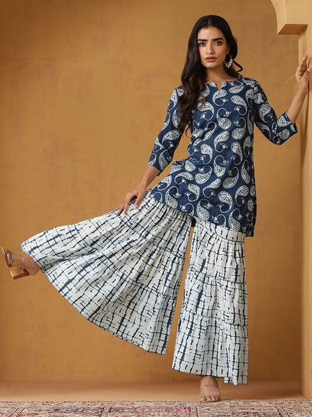 Women Paisley Printed Cotton Kurta with Sharara Set VitansEthnics