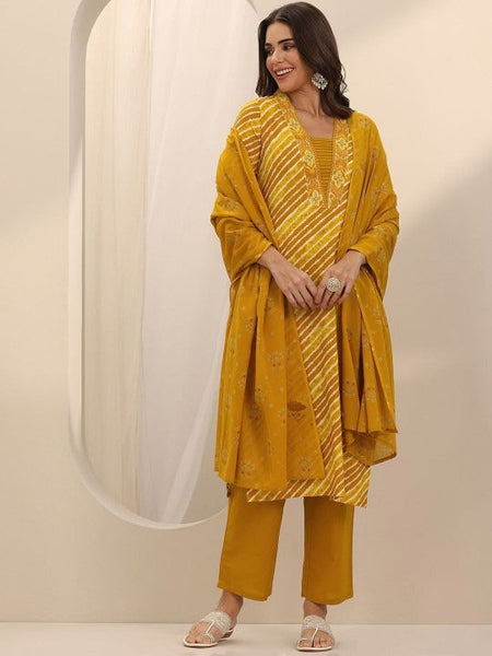 Women Leheriya Printed Regular Beads and Stones Kurta with Trousers & With Dupatta Set VitansEthnics