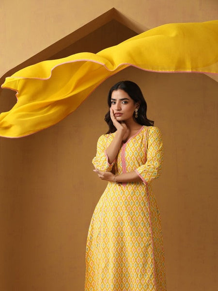 Women Geometric Printed Regular Aline Calf Length Kurta with Palazzos & Dupatta Set VitansEthnics