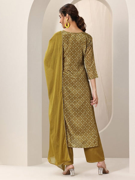 Women Bandhani Printed Scoop Neck Thread Work Straight Kurta With Trouser & Dupatta Set VitansEthnics